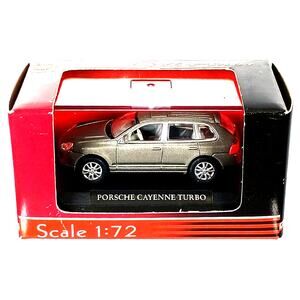 Yat Ming 1:72 Scale Road Signature Collection PORSCHE CAYENNE TURBO, See Pics!